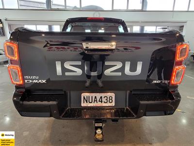 2021 Isuzu D-MAX - Thumbnail