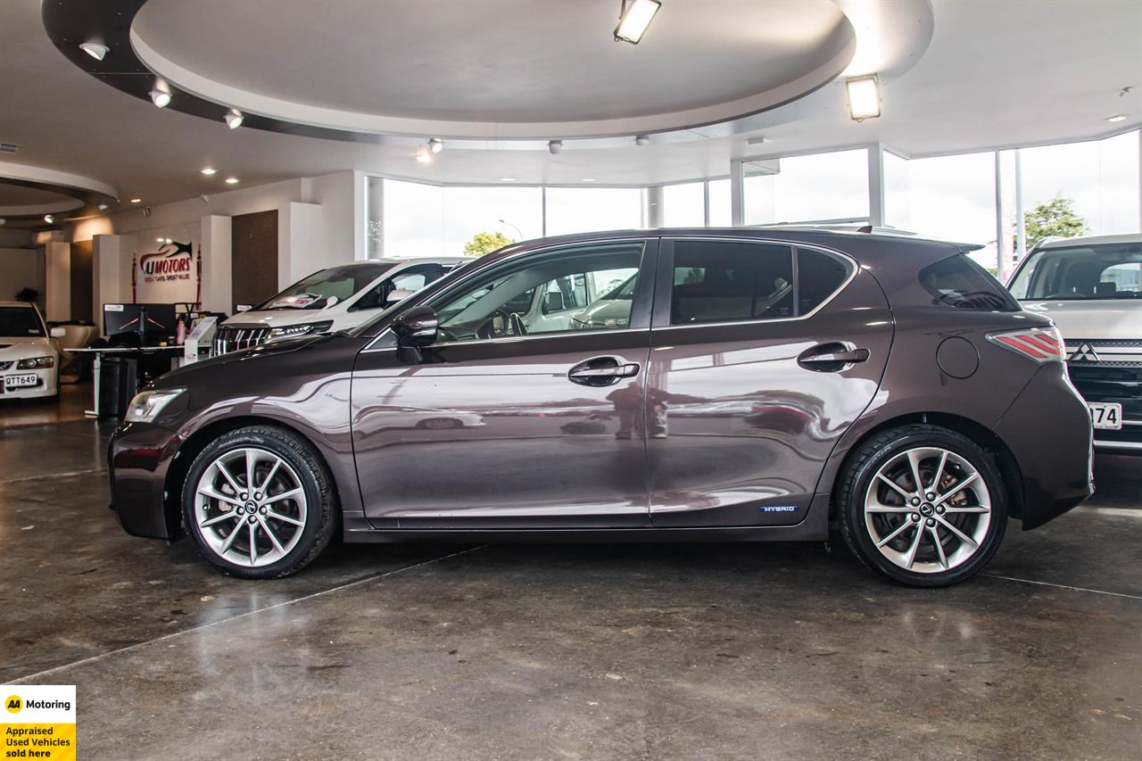 2013 Lexus CT 200h