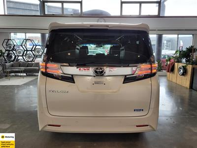 2016 Toyota Vellfire - Thumbnail