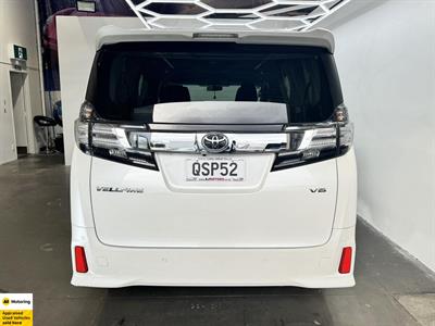 2016 Toyota Vellfire - Thumbnail