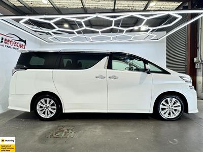 2016 Toyota Vellfire - Thumbnail