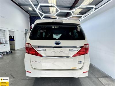 2012 Toyota Alphard - Thumbnail