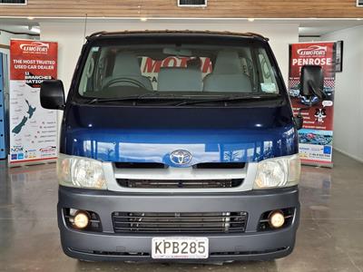 2006 Toyota Hiace - Thumbnail