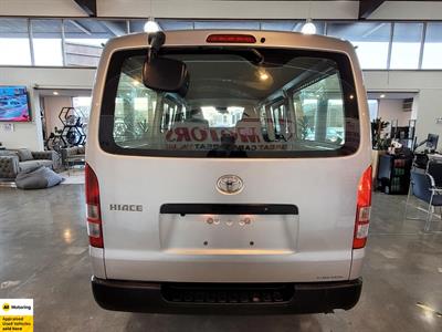 2020 Toyota Hiace - Thumbnail