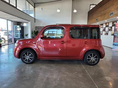 2015 Nissan Cube - Thumbnail