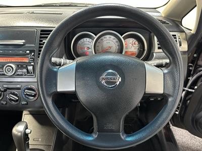 2011 Nissan Tiida - Thumbnail