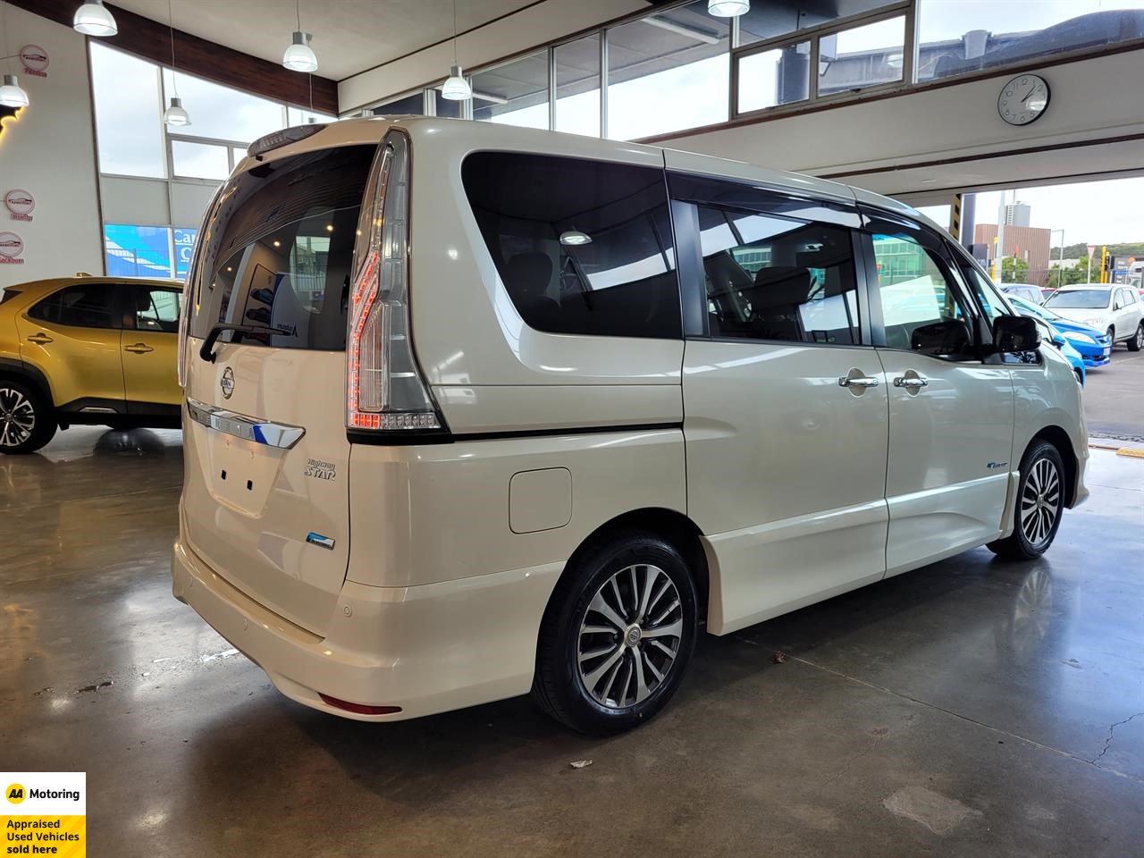 2016 Nissan Serena