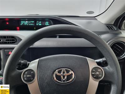 2012 Toyota Aqua - Thumbnail