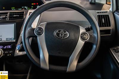 2012 Toyota Prius - Thumbnail