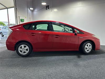 2009 Toyota Prius - Thumbnail