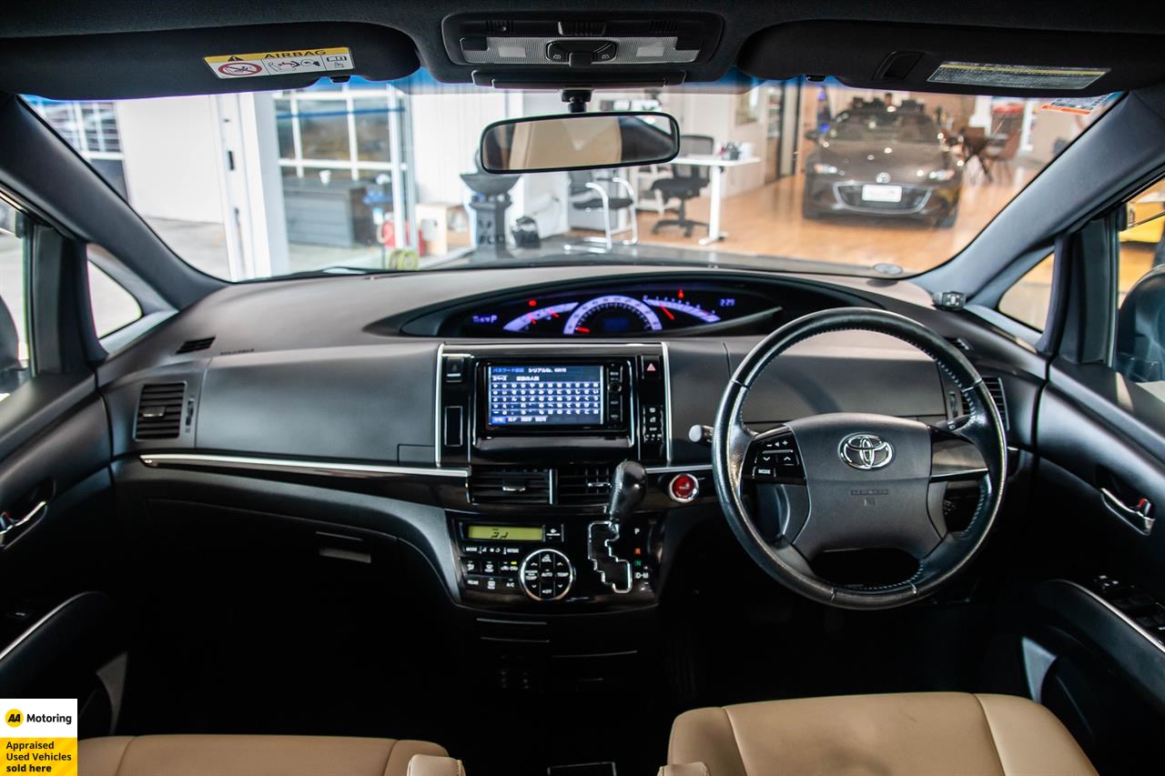 2015 Toyota Estima