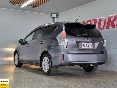 2011 Toyota Prius - Thumbnail