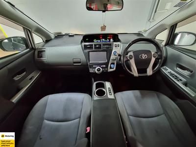 2011 Toyota Prius - Thumbnail