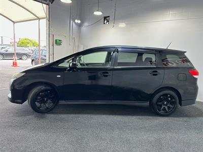 2009 Toyota Wish - Thumbnail