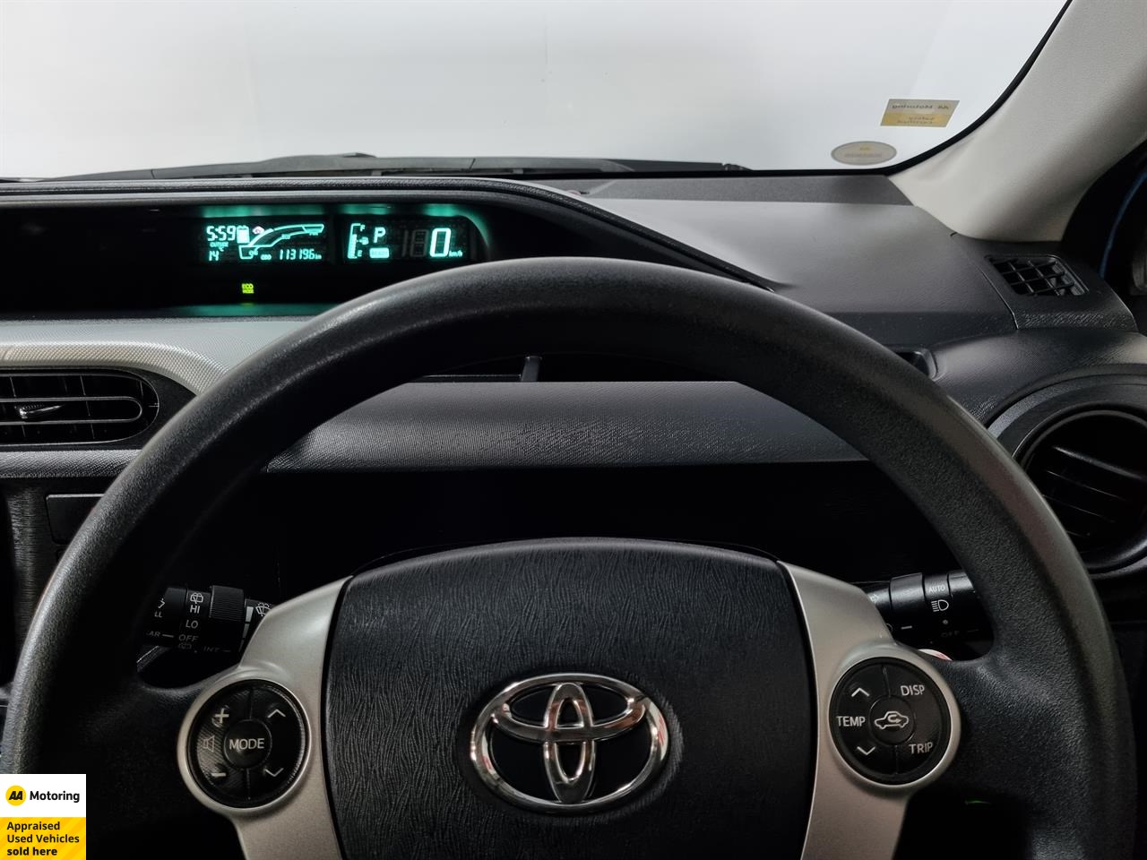 2013 Toyota Aqua