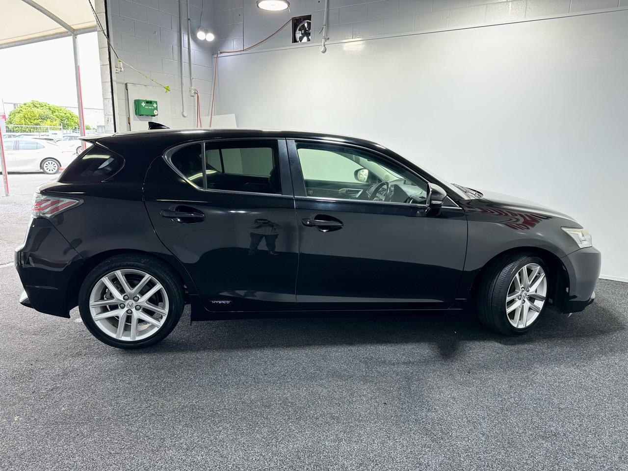 2014 Lexus CT200H