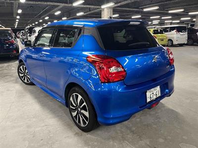 2017 Suzuki Swift - Thumbnail