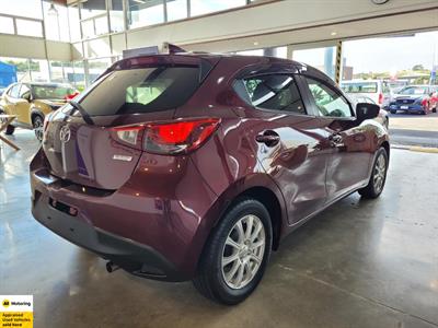 2016 Mazda Demio - Thumbnail