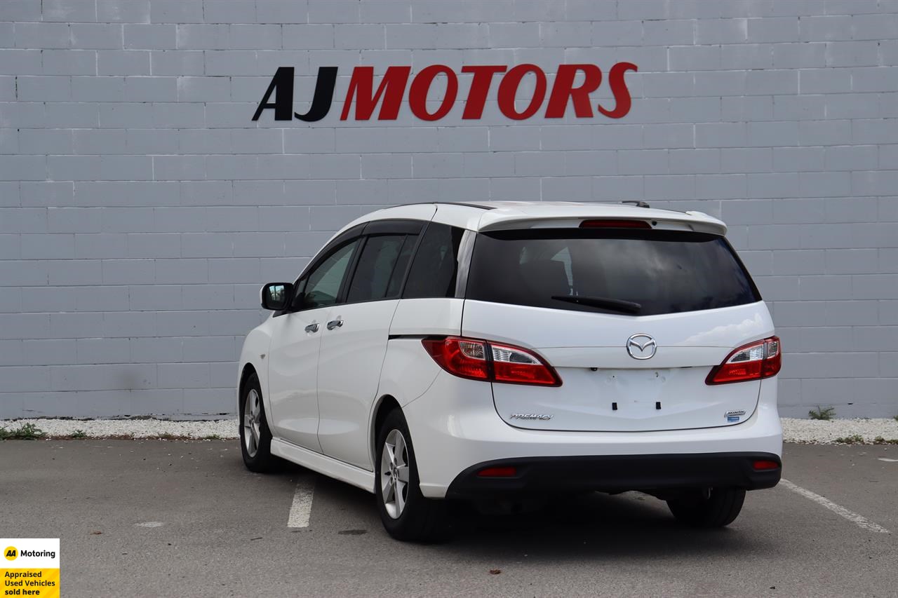 2015 Mazda Premacy