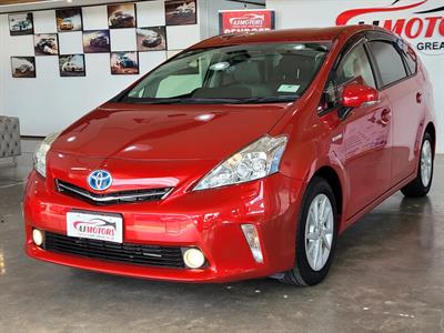 2014 Toyota Prius - Thumbnail