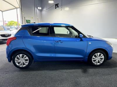 2018 Suzuki Swift - Thumbnail