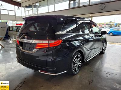 2014 Honda Odyssey - Thumbnail