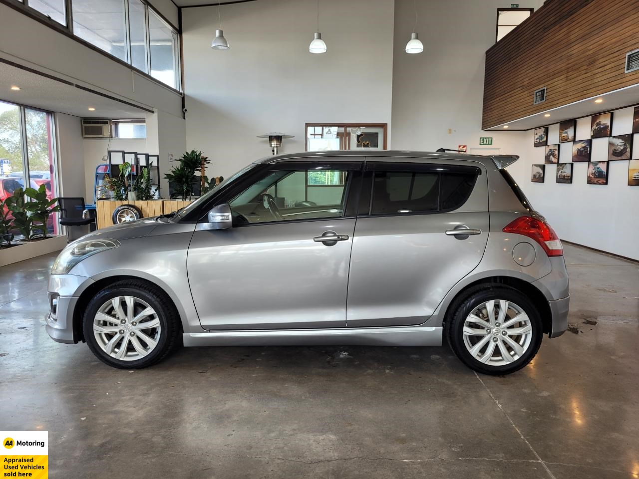 2014 Suzuki Swift