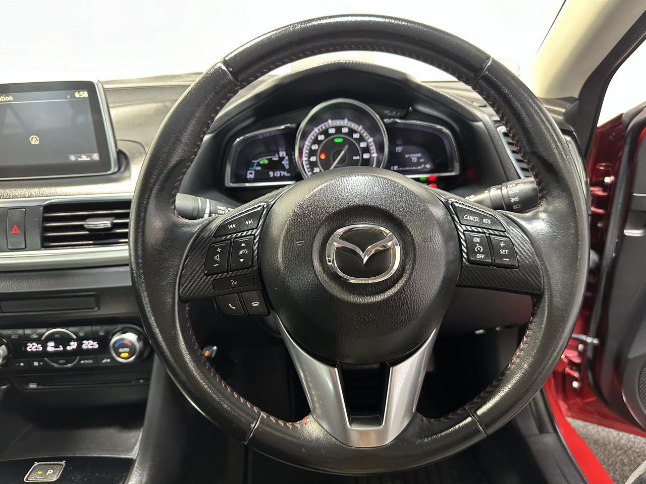 2015 Mazda Axela