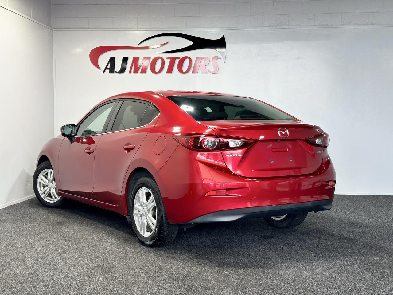 2015 Mazda Axela