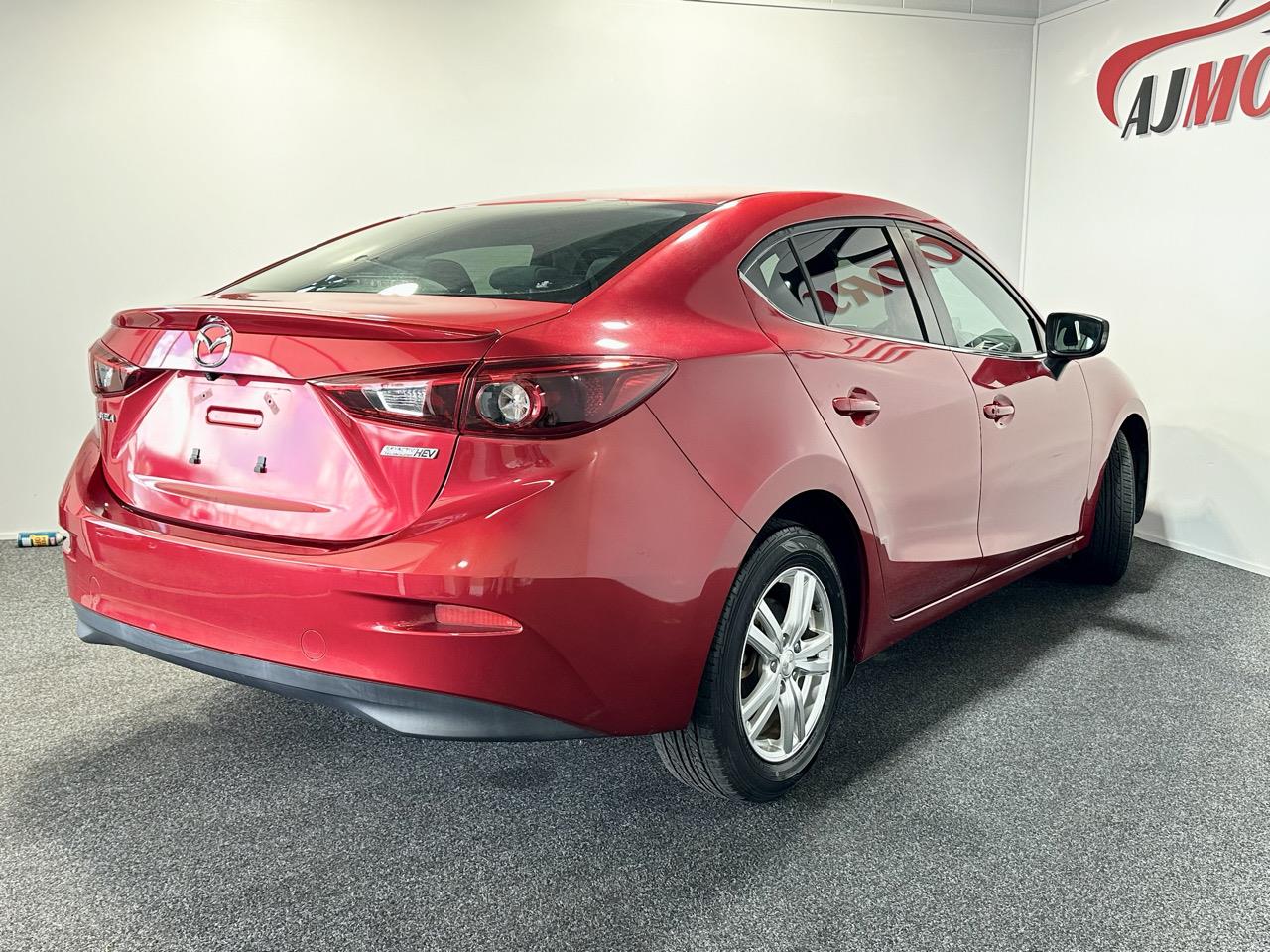 2015 Mazda Axela