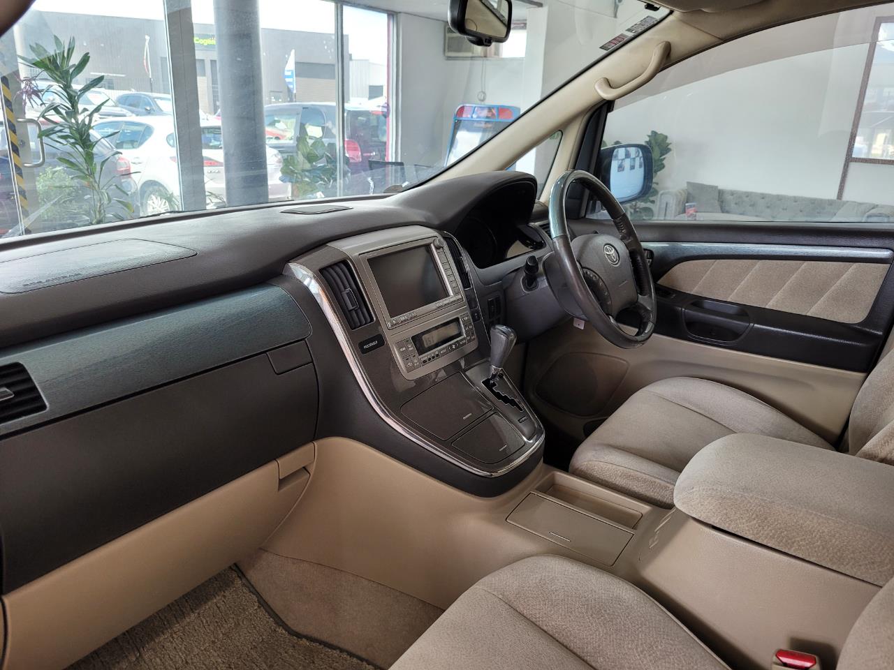 2007 Toyota Alphard