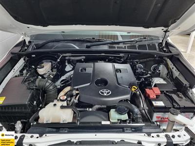 2018 Toyota Hilux - Thumbnail