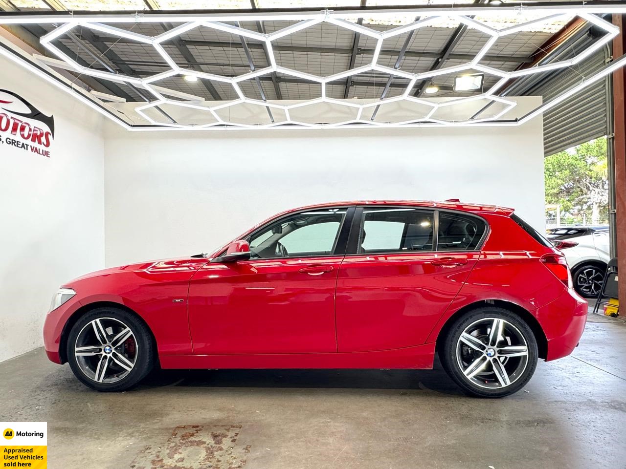 2012 BMW 120i