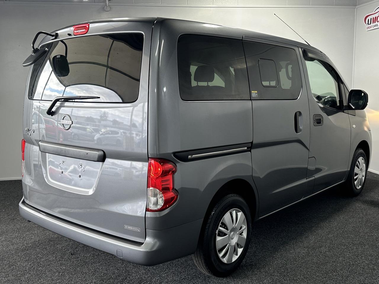 2022 Nissan NV200