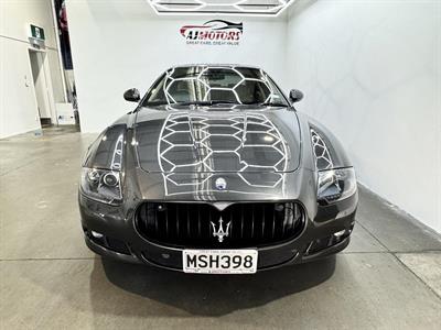 2011 Maserati Quattroporte - Thumbnail
