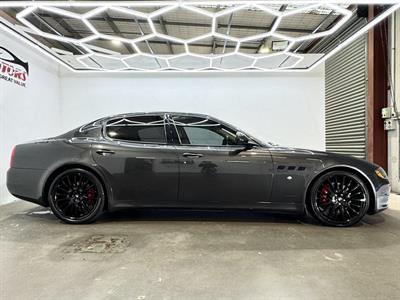 2011 Maserati Quattroporte - Thumbnail