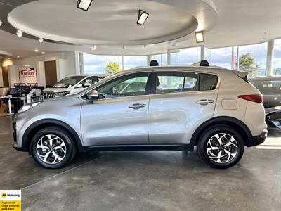 2019 Kia Sportage - Thumbnail