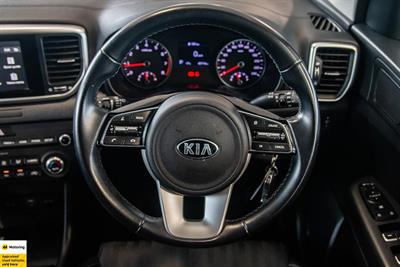 2019 Kia Sportage - Thumbnail