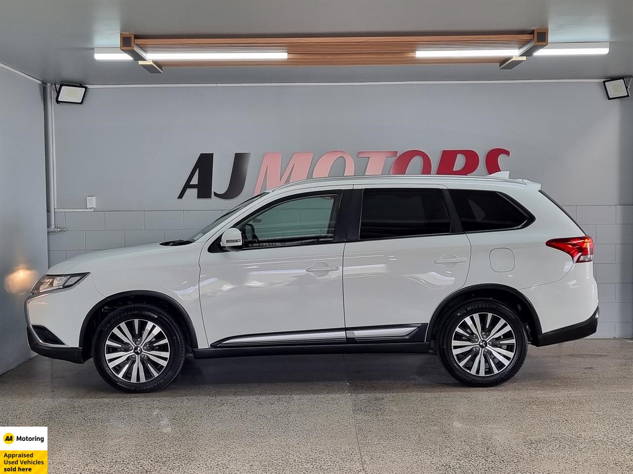 2019 Mitsubishi Outlander