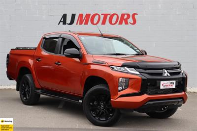 2022 Mitsubishi Triton - Thumbnail