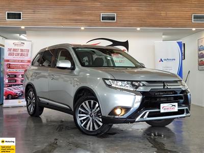 2021 Mitsubishi Outlander - Thumbnail