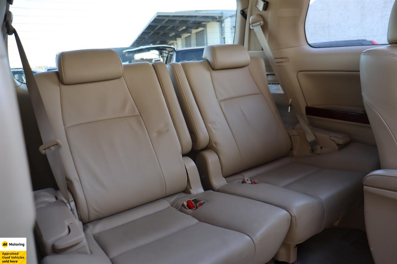 2009 Toyota Vellfire