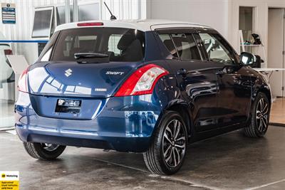 2016 Suzuki Swift - Thumbnail