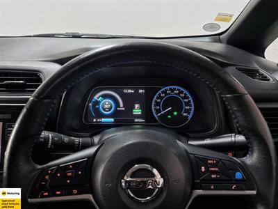 2019 Nissan Leaf - Thumbnail