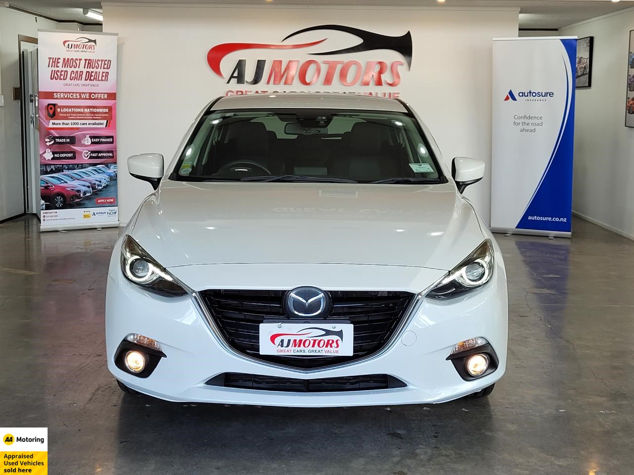 2014 Mazda Axela