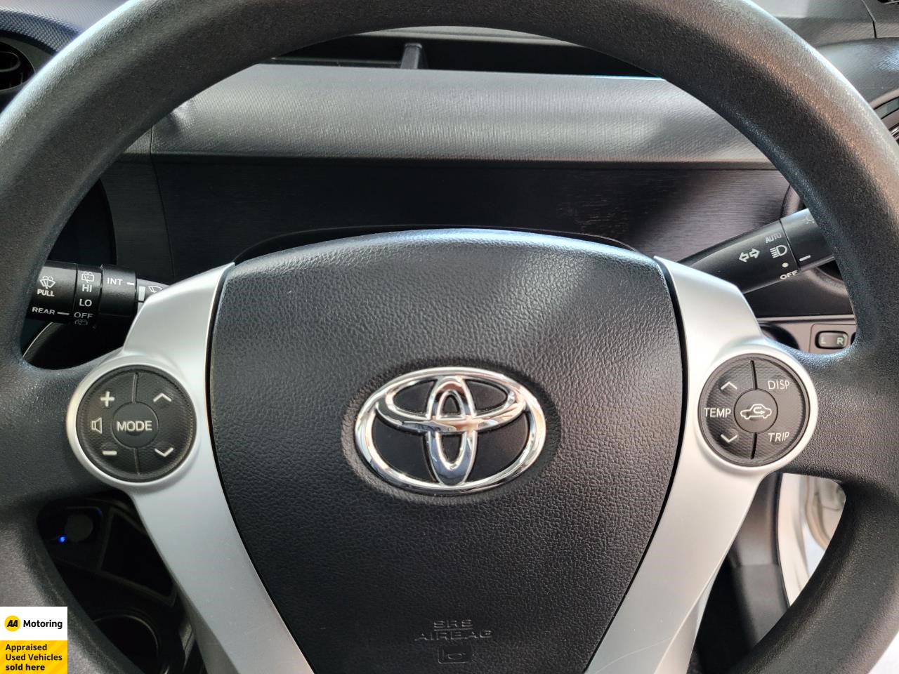 2015 Toyota Aqua