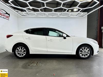 2014 Mazda Axela - Thumbnail