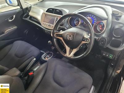 2011 Honda Fit - Thumbnail