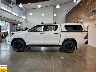 2018 Toyota Hilux - Thumbnail