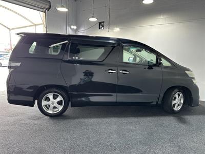 2011 Toyota Vellfire - Thumbnail